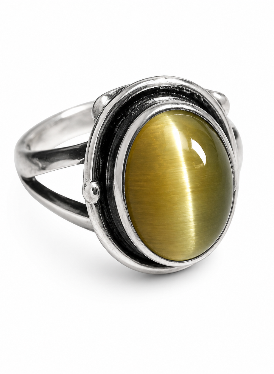 Cat’s Eye Ring (Adjustable)